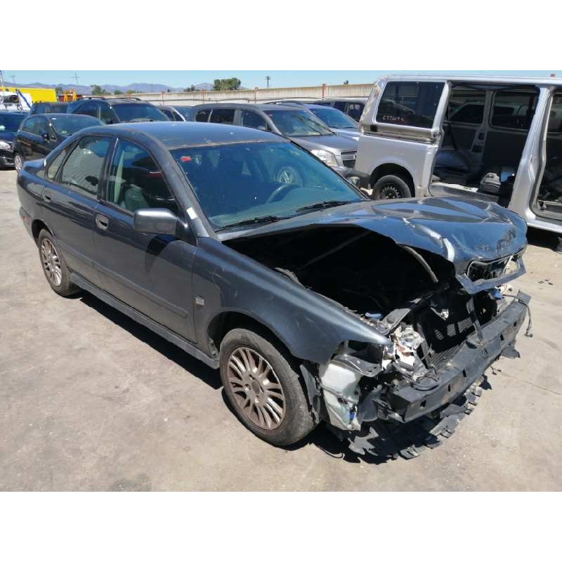 VOLVO S40 BERLINA