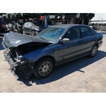 volvo s40 berlina del año 2003