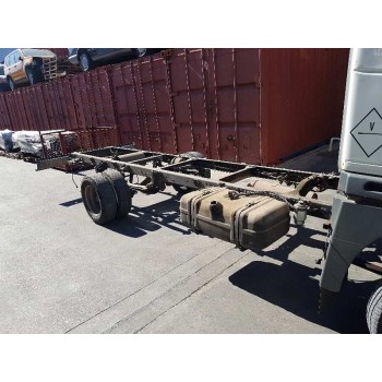 nissan atleon del año 2005