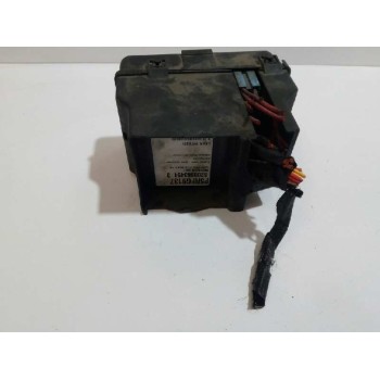 Recambio de caja reles / fusibles para renault espace iv (jk0) expression referencia OEM IAM 8200563454  8200210898