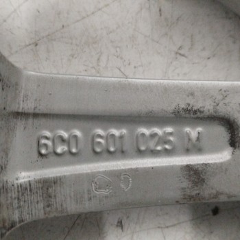 Recambio de llanta para volkswagen polo (6c1) 1.0 referencia OEM IAM 6C0601025M 6JX15H2 ET40 5H 5X100