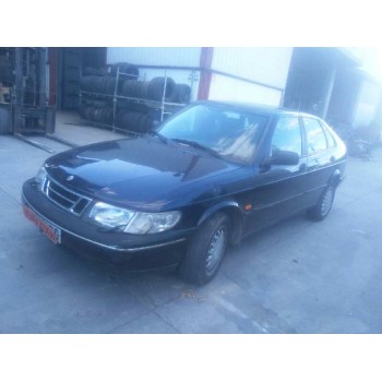 saab 900 berlina del año 1997