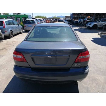 volvo s40 berlina del año 2003