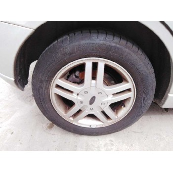 ford focus berlina (cak) del año 2002