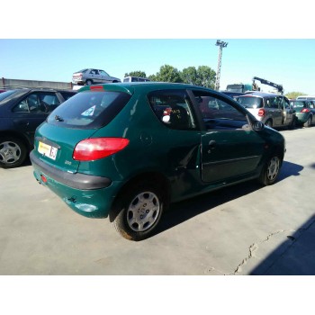 peugeot 206 berlina del año 1998