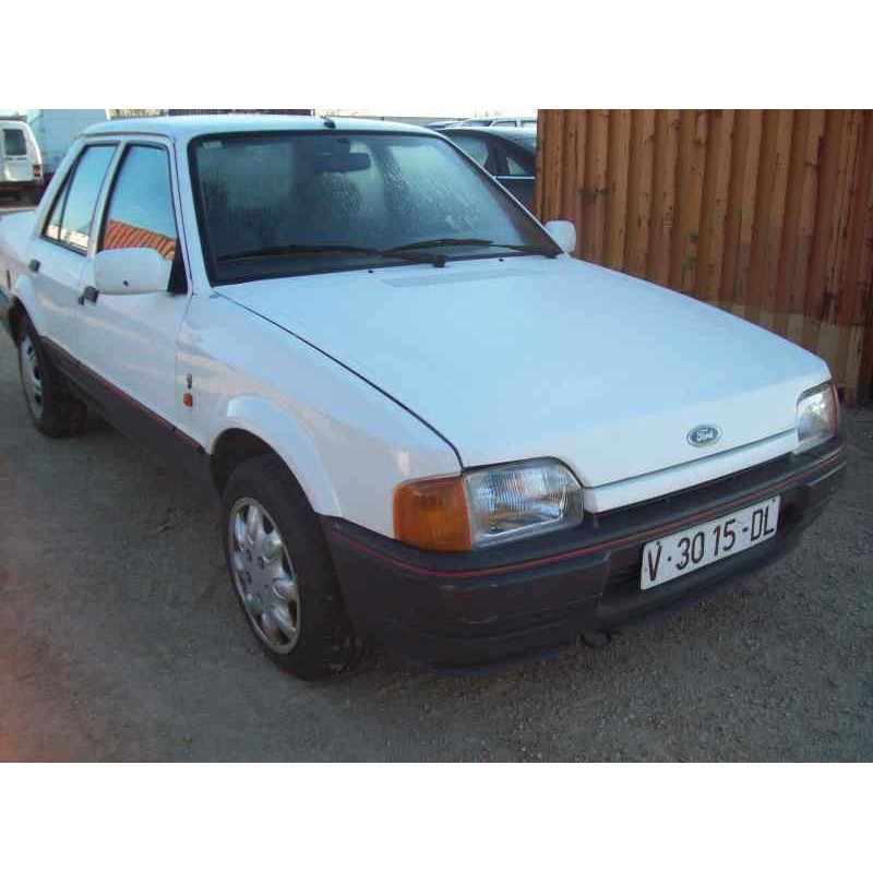 ford orion del año 1990