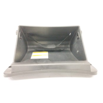 Recambio de guantera para kia sportage 2.0 crdi referencia OEM IAM KM84501A  