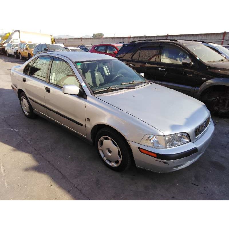 VOLVO S40 BERLINA