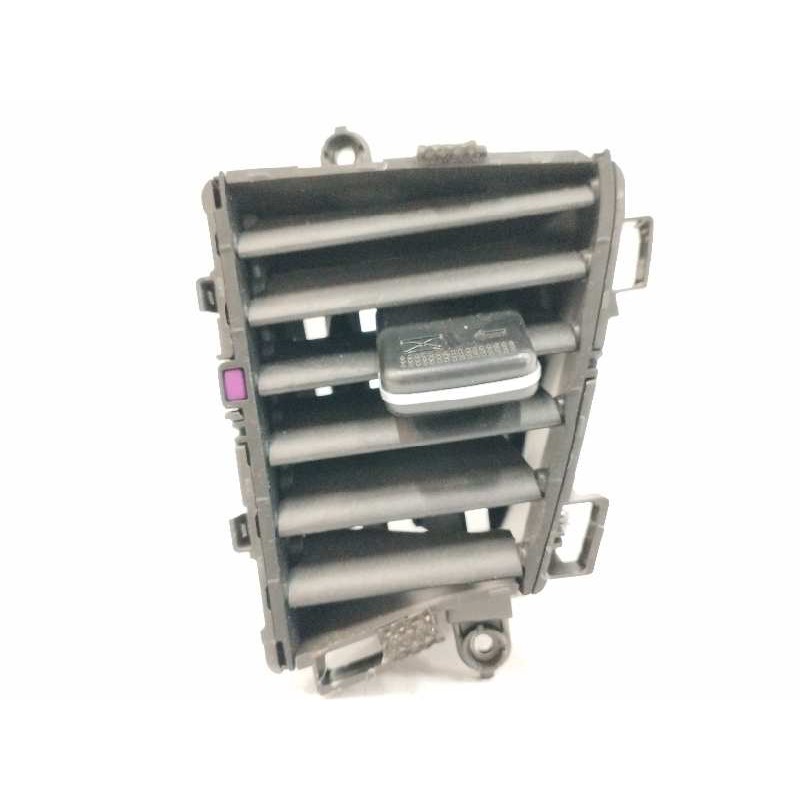 Recambio de rejilla aireadora para kia ceed sportswagon 1.0 tgdi cat referencia OEM IAM 97420J7AA0 CENTRAL DERECHA Recambio de rejilla aireadora para kia ceed sportswagon 1.0 tgdi cat referencia OEM IAM 97420J7AA0 CENTRAL DERECHA