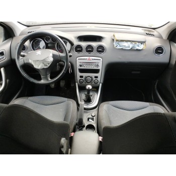 peugeot 308 del año 2012