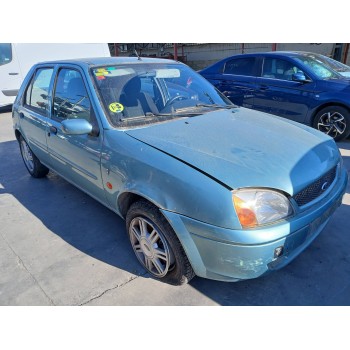 ford fiesta berlina (dx) del año 2001