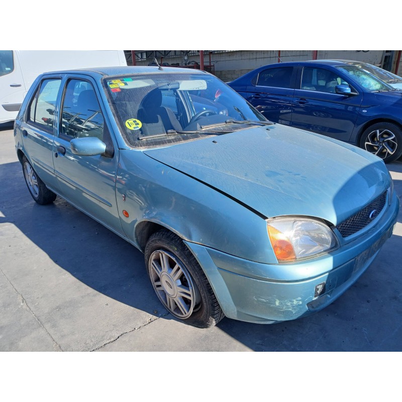 ford fiesta berlina (dx) del año 2001