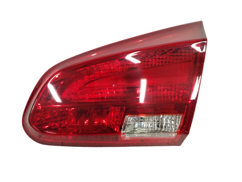 Recambio de piloto trasero derecho interior para kia cee´d 1.4 cat referencia OEM IAM 92404A2000  