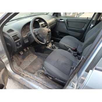 opel astra g hatchback (t98) del año 2004