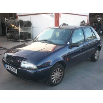 ford fiesta berlina del año 1998