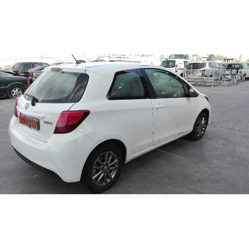 TOYOTA YARIS (_P13_) 2015
