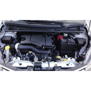 toyota yaris (_p13_) del año 2015