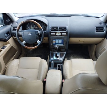 ford mondeo turnier (ge) del año 2004