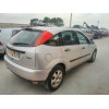 ford focus berlina (cak) del año 2000