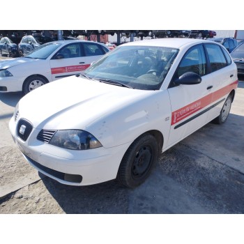 seat ibiza (6l1) del año 2002