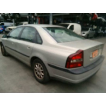 volvo s80 berlina del año 2000