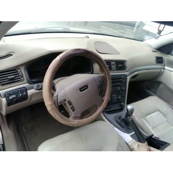 volvo s80 berlina del año 2000