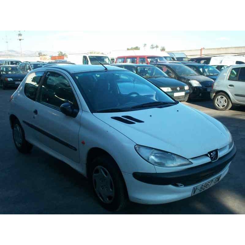 peugeot 206 berlina del año 1999