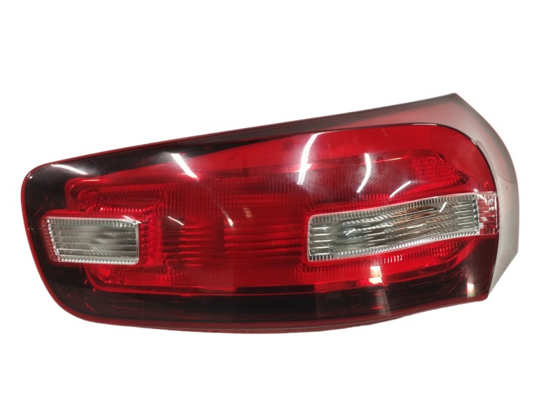 Recambio de piloto trasero derecho para citroën c4 picasso 1.6 blue-hdi fap referencia OEM IAM 9676120680 Recambio de piloto trasero derecho para citroën c4 picasso 1.6 blue-hdi fap referencia OEM IAM 9676120680