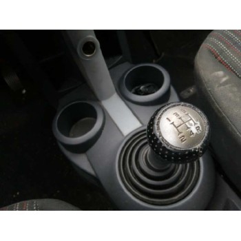 mitsubishi colt berlina 5 (z30a) del año 2008