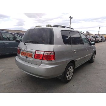 kia carens del año 2003