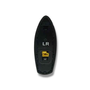 Recambio de antena para toyota corolla station wagon (e21) 2.0 hybrid referencia OEM IAM 867600D010  