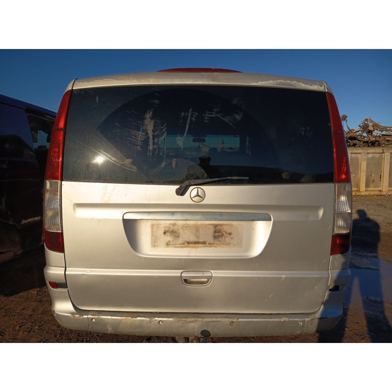 mercedes-benz viano (w639) del año 2004