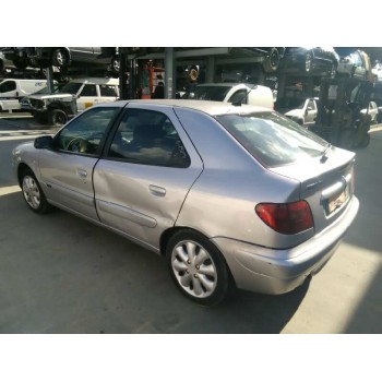 citroën xsara berlina del año 2001