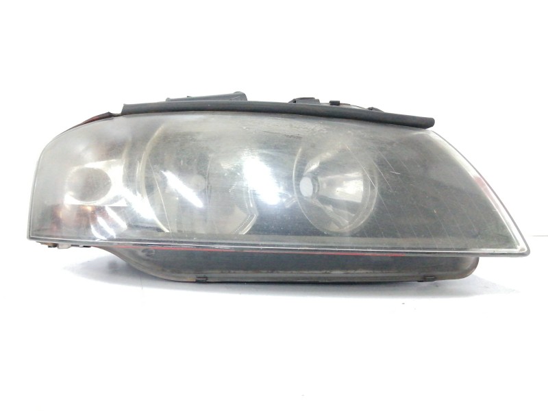 Recambio de faro derecho para audi a3 (8p) 1.9 tdi referencia OEM IAM 8P0941004A PARA PULIR 0301206202