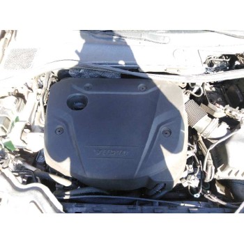 volvo v60 kombi cross country del año 2016