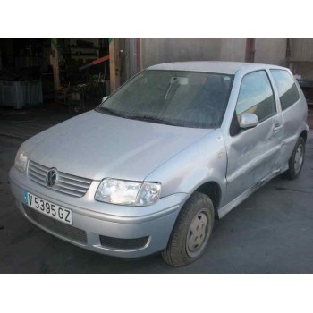 volkswagen polo berlina (6n2) del año 2000