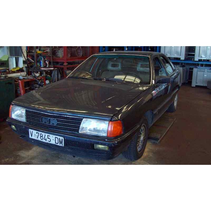 audi 100 berlina (443) del año 1990