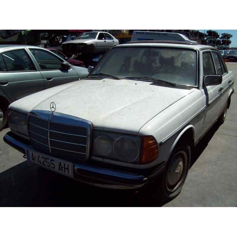 mercedes-benz clase e (w123) berlina+coupe del año 1983