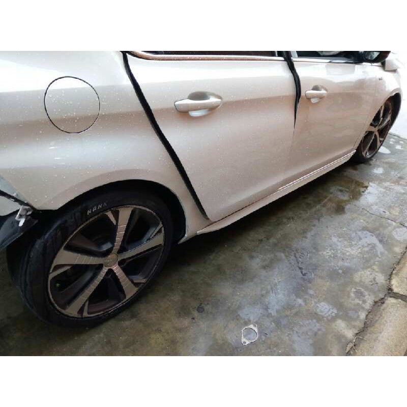 PEUGEOT 308 II (LB_, LP_, LW_, LH_, L3_) 2016