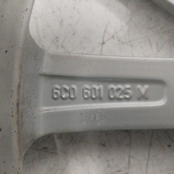 Recambio de llanta para volkswagen polo (6c1) 1.0 referencia OEM IAM 6C0601025M 6JX15H2 ET40 5H 5X100
