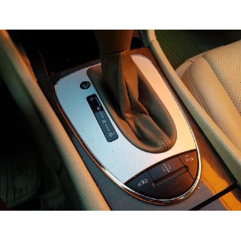 mercedes-benz clase e (w211) berlina del año 2002