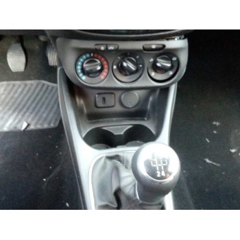 opel corsa e del año 2016