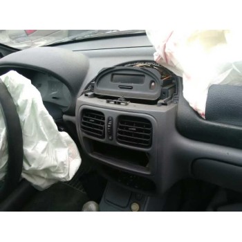 renault clio ii fase i (b/cbo) del año 2001