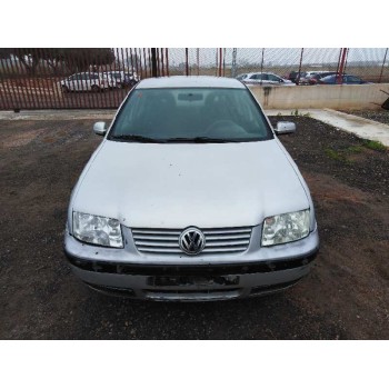 volkswagen bora berlina (1j2) del año 1999