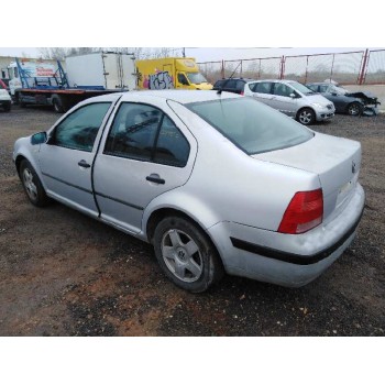 volkswagen bora berlina (1j2) del año 1999