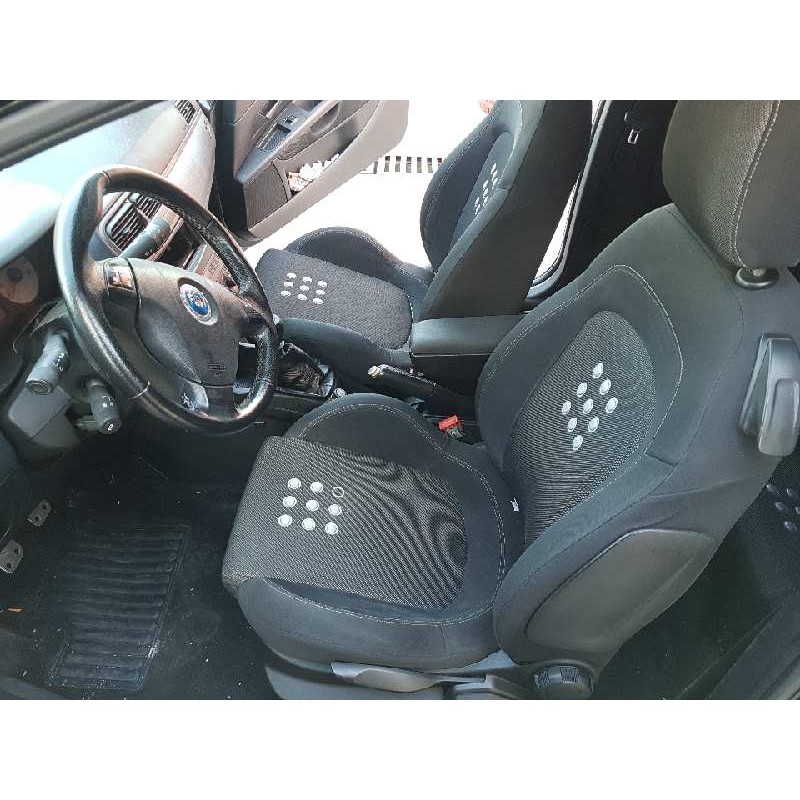 FIAT GRANDE PUNTO (199_) 2006