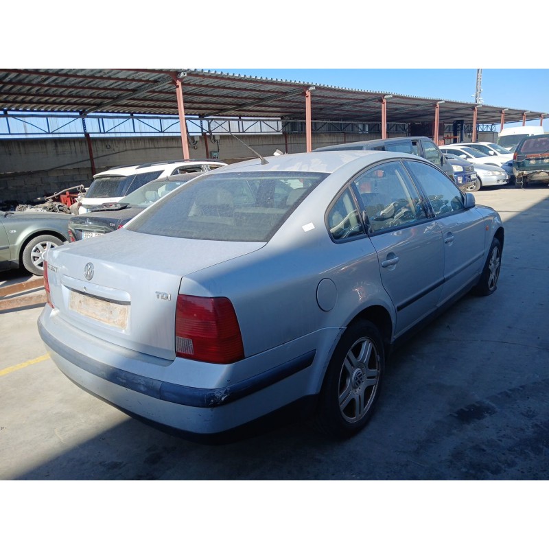 VOLKSWAGEN PASSAT B5 (3B2) 1998