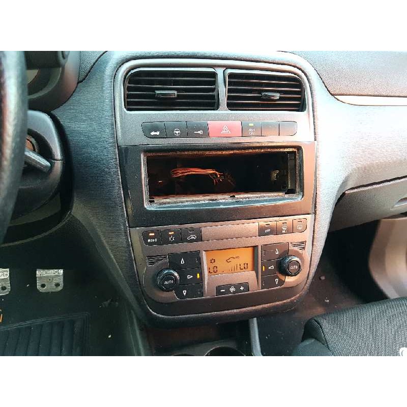FIAT GRANDE PUNTO (199_) 2006