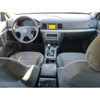 opel vectra c berlina del año 2003