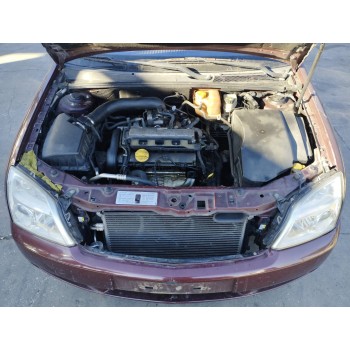 opel vectra c berlina del año 2003